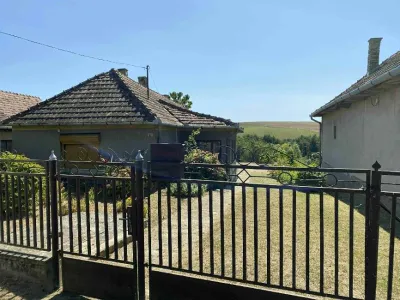 Къща За продажба 8934 Bezeréd HU