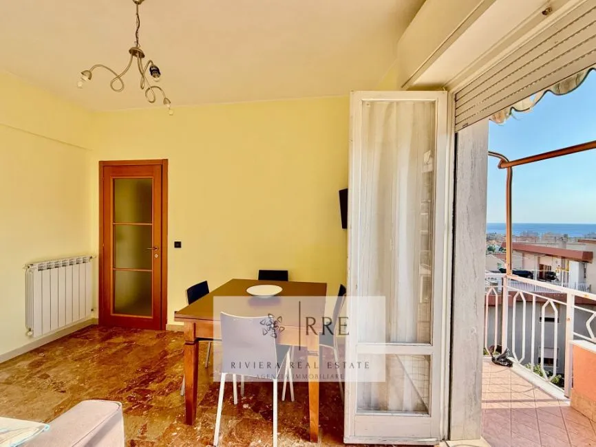 Апартамент За продажба - 17027 Pietra Ligure IT Image 1