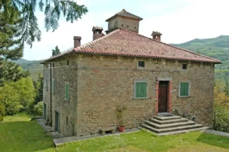 Вила За продажба 40022 Castel del Rio IT
