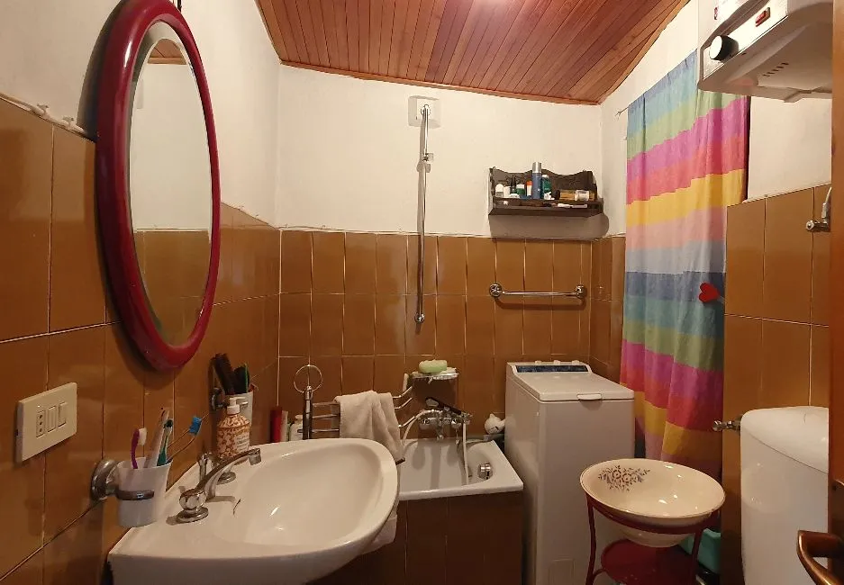 Къща За продажба - 22020 Erno di Veleso IT Image 9