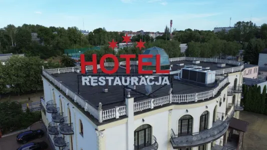 Търговски имот За продажба 05-600 Grójec PL